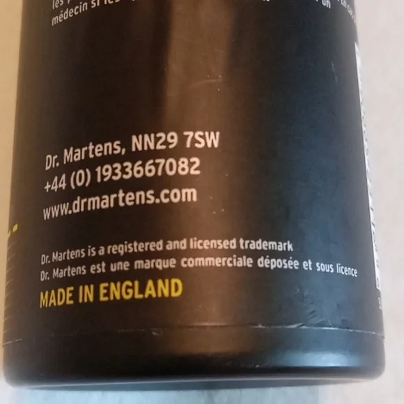 Dr. Martens ultra protector 5.1fl. oz. Spray - Picture 5 of 6